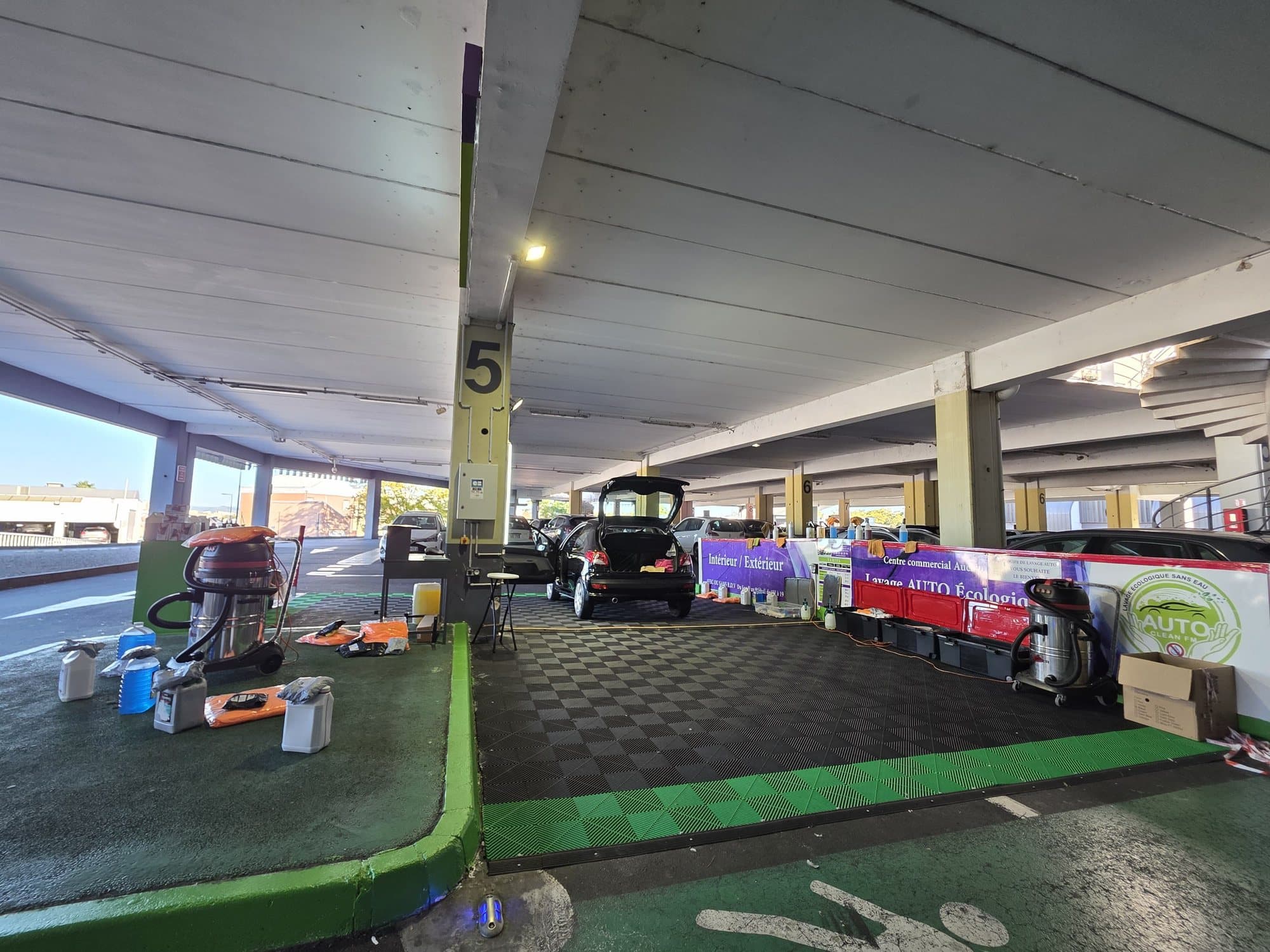 Centre de lavage AUTO CLEAN FM Sète — Parking Auchan Sète, Sète