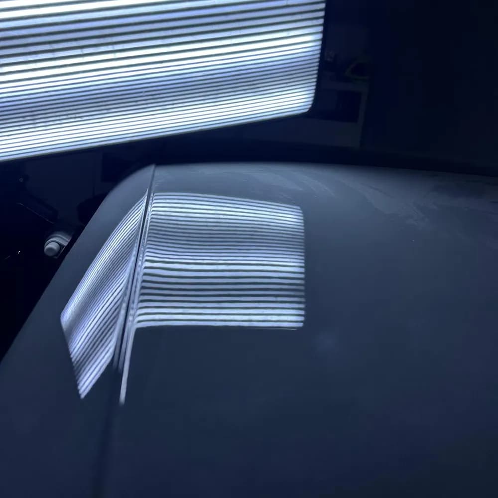 Capot, contrôle à la lampe — après